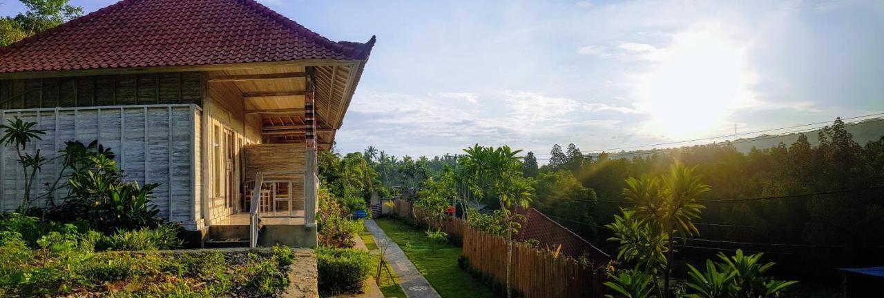 Mesari Hut Lembongan Hotel ภายนอก รูปภาพ